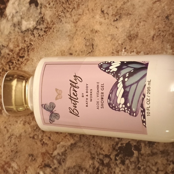 Bath & Body Works Butterfly Shower Gel. New. - Picture 1 of 5